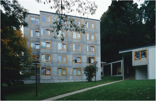 Wohnhaus aus Distanz